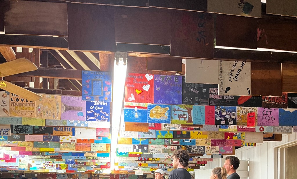 Country Roads (Take Me&nbsp;Home)